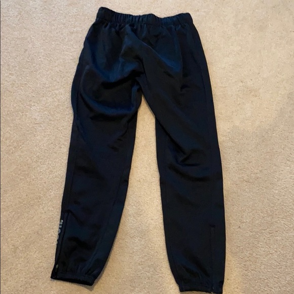 Woman’s Joggers - Picture 2 of 3
